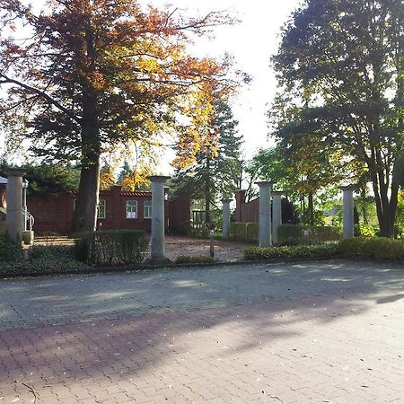 Hotel Restaurant Am Pfauenhof Quakenbrück エクステリア 写真