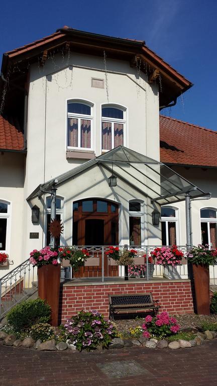Hotel Restaurant Am Pfauenhof Quakenbrück エクステリア 写真