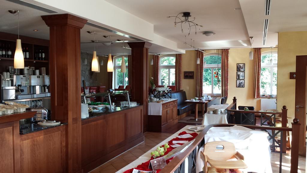 Hotel Restaurant Am Pfauenhof Quakenbrück エクステリア 写真