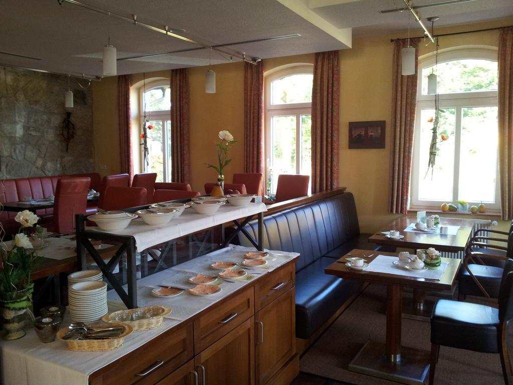 Hotel Restaurant Am Pfauenhof Quakenbrück エクステリア 写真